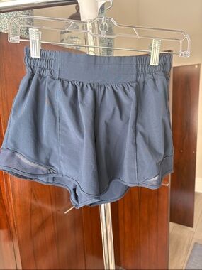 lululemon athletica Navy Blue Mesh-Trim Athletic Shorts size 4